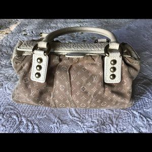 Authentic Louis Vuitton Trapeze camel pm